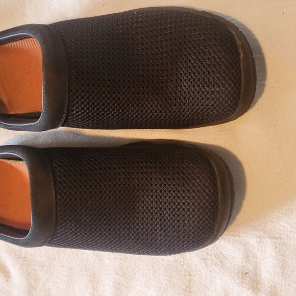 Merrell Black Mesh Slip-On Gardening Sz. 7.5 Clogs Mules Shoes - Picture 2 of 9